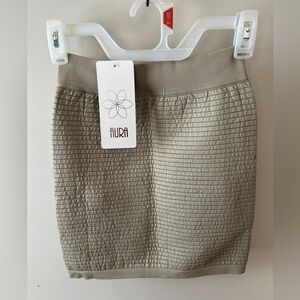 Aura Women's Textured Beige Mini Skirt